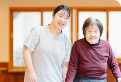 スタッフの働く様子