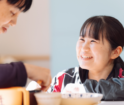スタッフの働く様子