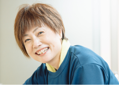 スタッフの働く様子